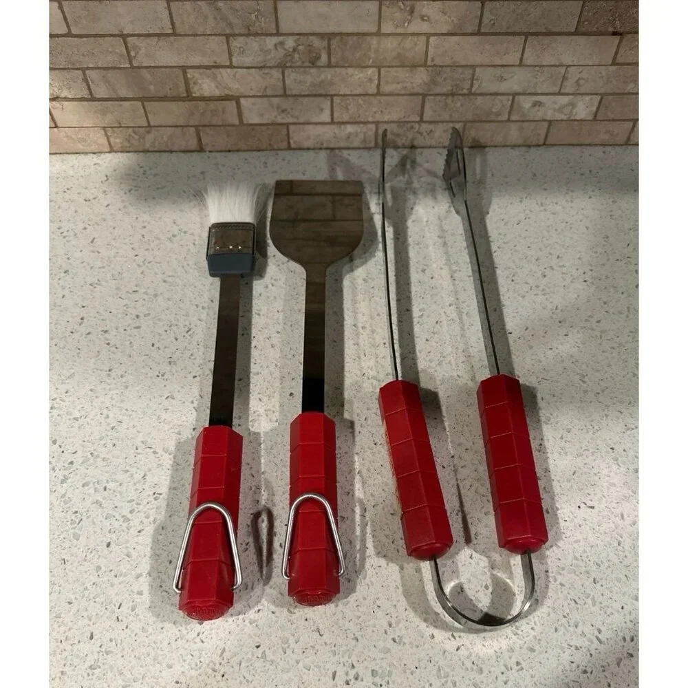 BSI‎ Products Inc Alabama bbq set